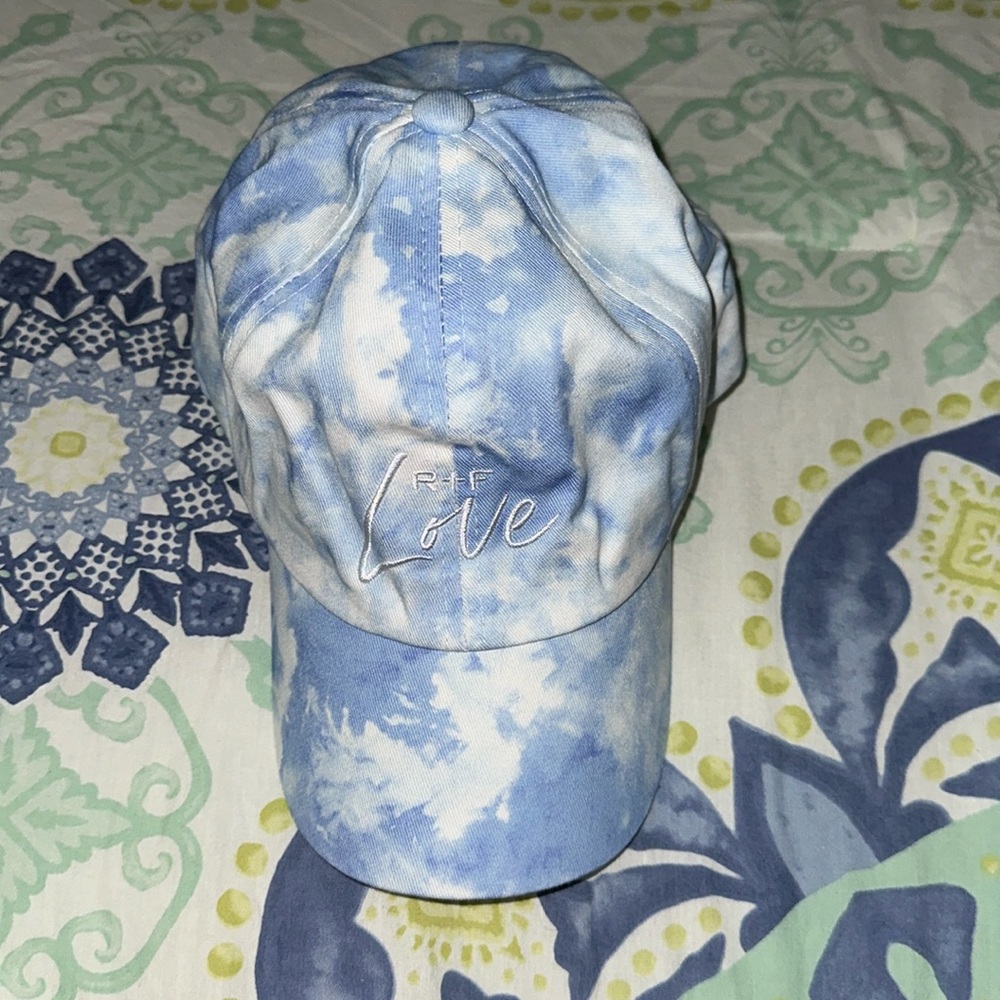 Rodan + Fields Love Watercolored Patterned Adjust… - image 1